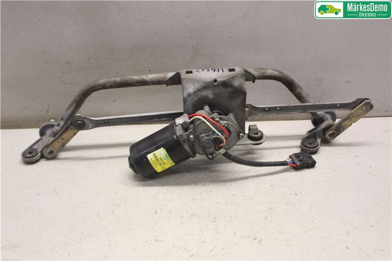 Ruitenwissermotor 34753 FEBI BILSTEIN voor o.a. SKODA, VOLKSWAGEN