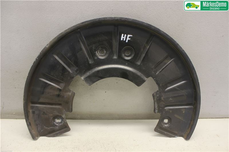 Brake disc dust cover plates