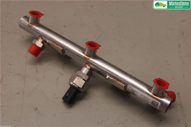 High-pressure rail / injection nozzle pipe ALFA ROMEO GIULIA (952_)