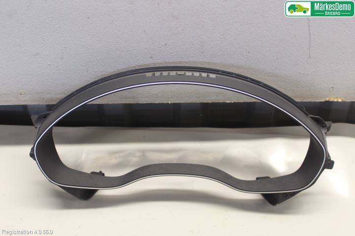 Beklædning -u - instrument AUDI A6 Avant (4G5, 4GD, C7)