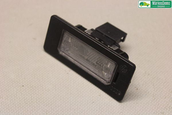 Feux plaque immatriculation AUDI A4 (8K2, B8)