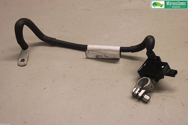 Câble de batterie VW PASSAT ALLTRACK (365)
