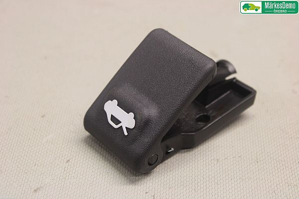 Hood release handle