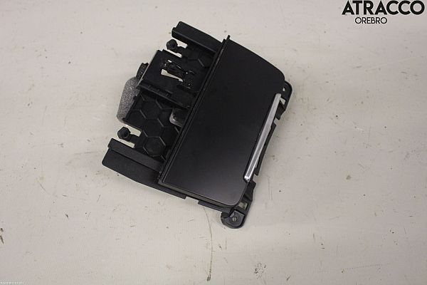 Aschenbecher AUDI A5 Sportback (8TA)