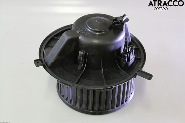 Kachel Ventilatiemotor / aanjager VW CADDY III Box (2KA, 2KH, 2CA, 2CH)
