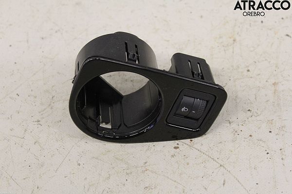Radio-forplade VW GOLF VII (5G1, BQ1, BE1, BE2)