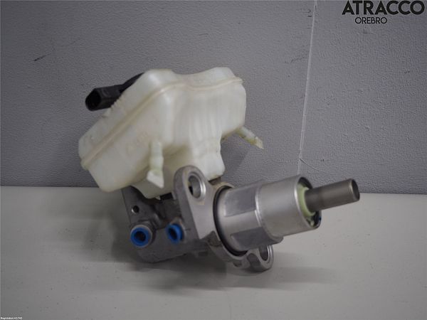 Brake - Master cylinder AUDI A5 Sportback (8TA)