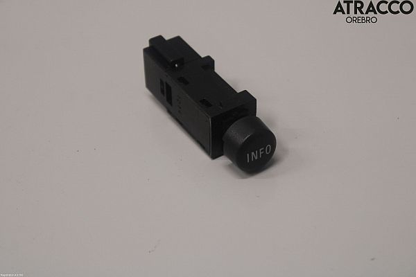 Kontrolenhed / kontrolknap MITSUBISHI LANCER VIII Sportback (CX_A)