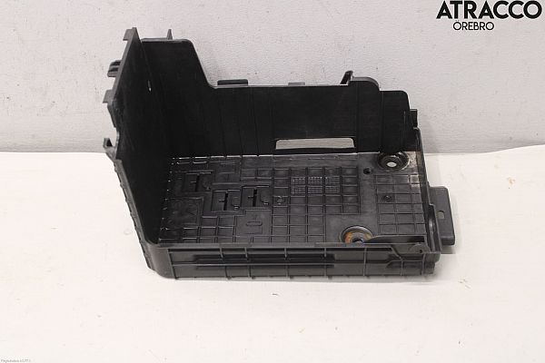 Battery casing PEUGEOT 208 I (CA_, CC_)