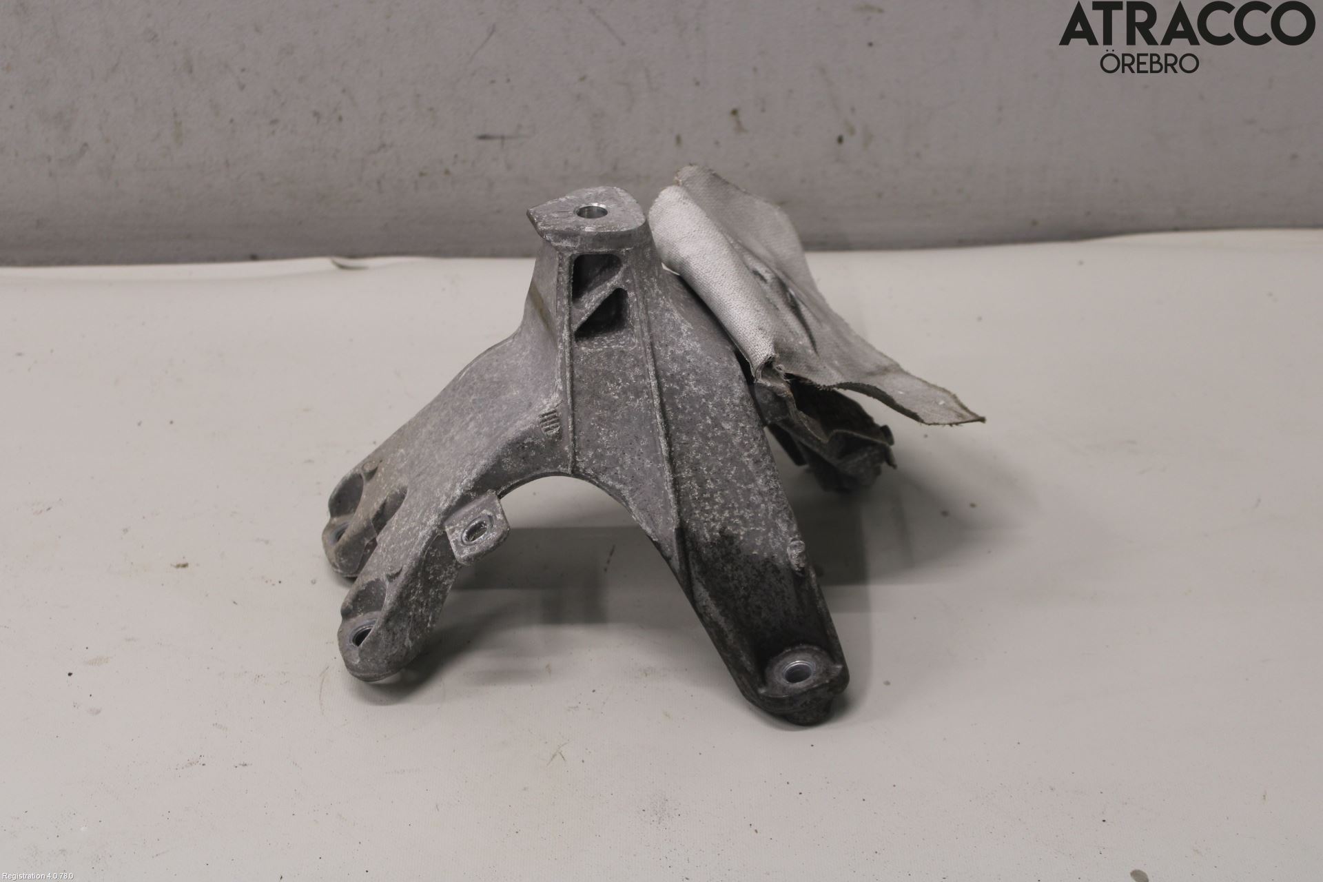 Support Moteur Arrière Pour Audi A6 C6 2.0 TDI 2004-2011 4F0399151AG 4F0399151AK Support Moteur Arrière Pour Audi A6 C6 2.0 TDI 2004-2011 4F0399151AG 4F0399151AK