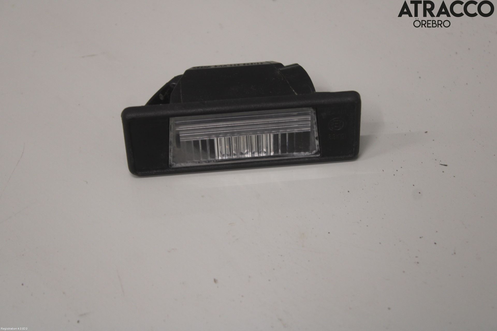 Feux plaque immatriculation NISSAN JUKE (F15)