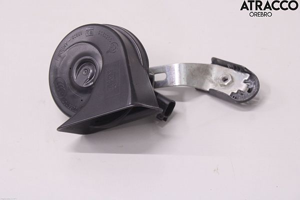 Horn VOLVO V60 I (155, 157)