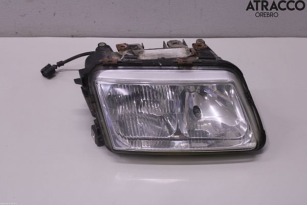 Światła / Lampy przednie AUDI A3 (8L1)