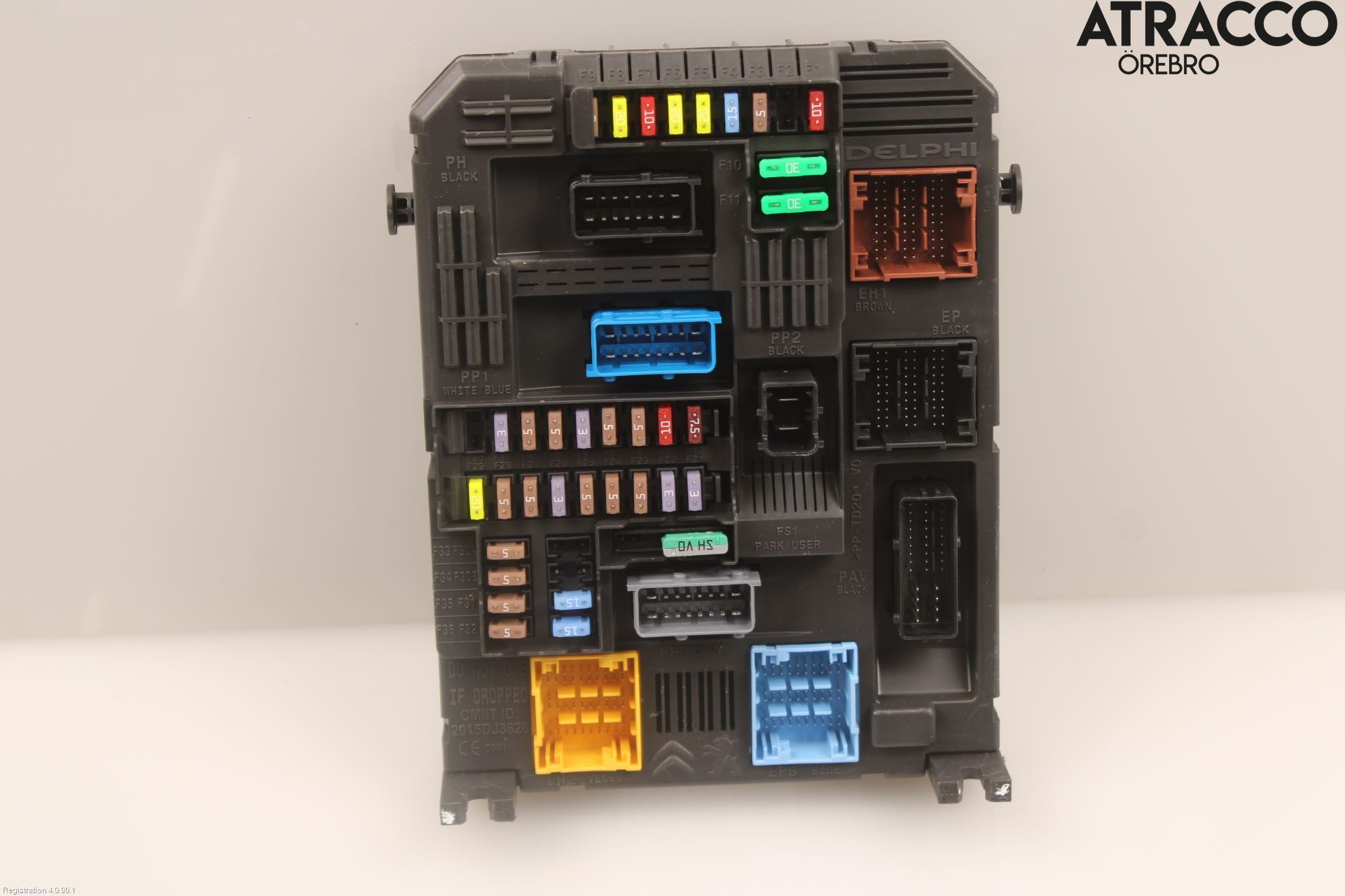 じゅん じゅん Juun J adidas ZX 8000 Triple White - Sneaker Bar Detroit