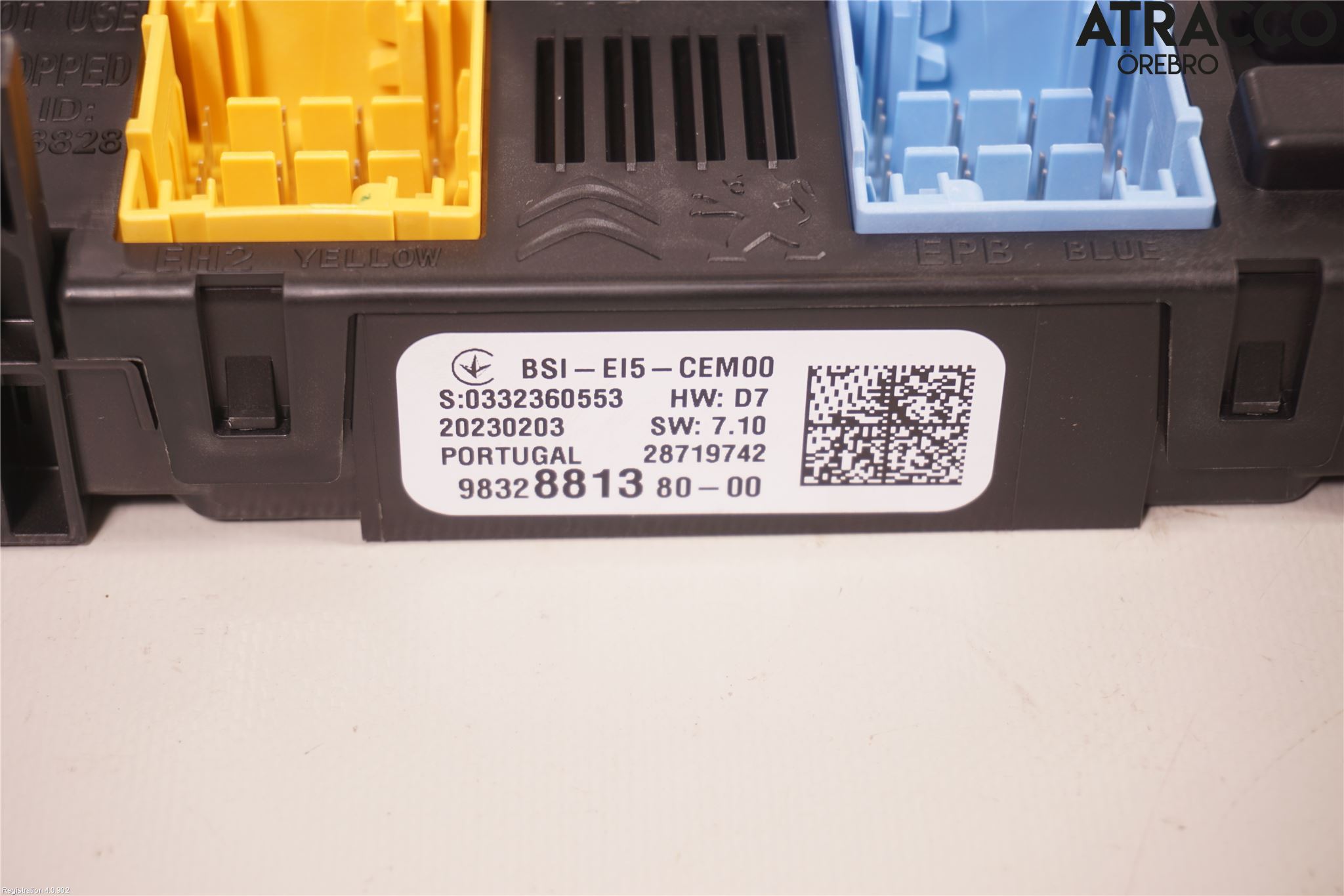 Citroën C5 AIRCROSS Fuse box 9832881380, 1680535680