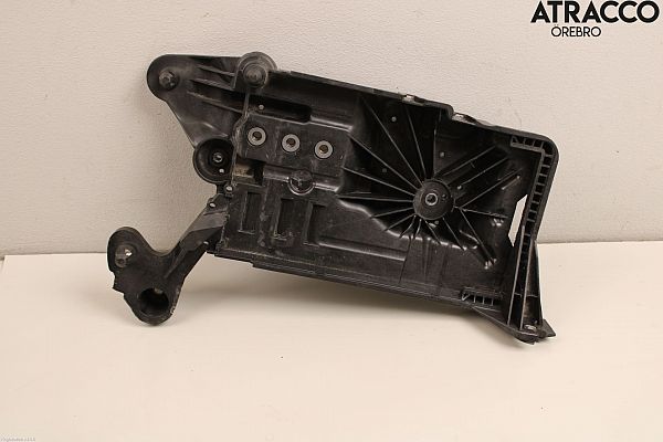 Accubak SKODA OCTAVIA IV Combi (NX5)