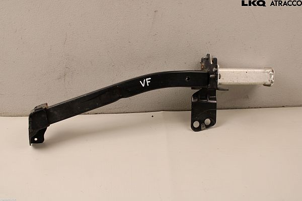 Front subframe PEUGEOT 2008 II (UD_, US_, UY_, UJ_, UR_, UC_)