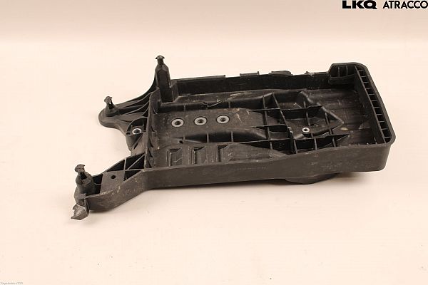 Accubak VW CADDY V Box Body/MPV (SBA, SBH)