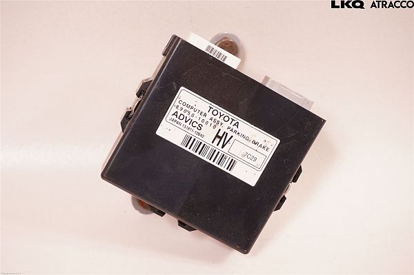 Parkeringsbremsemodul / styrboks (EPB) TOYOTA C-HR (_X1_)
