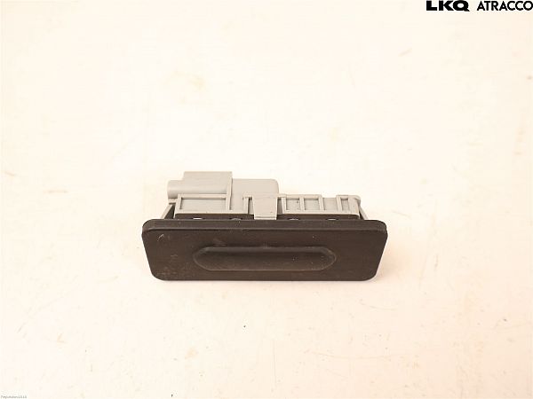 Tailgate control unit RENAULT CLIO V (BF_)