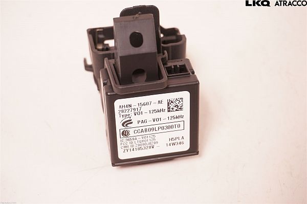 Zündschloß VOLVO V40 Hatchback (525, 526)