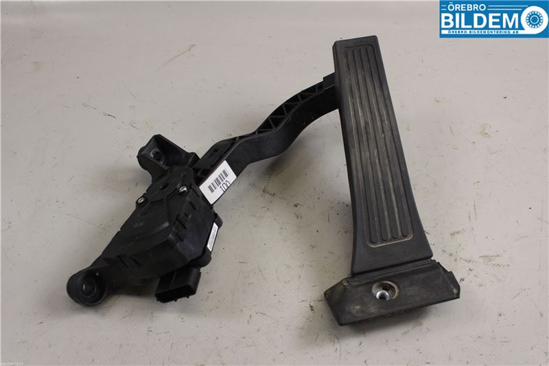 Pedal mounting - complete HYUNDAI i40 CW (VF)