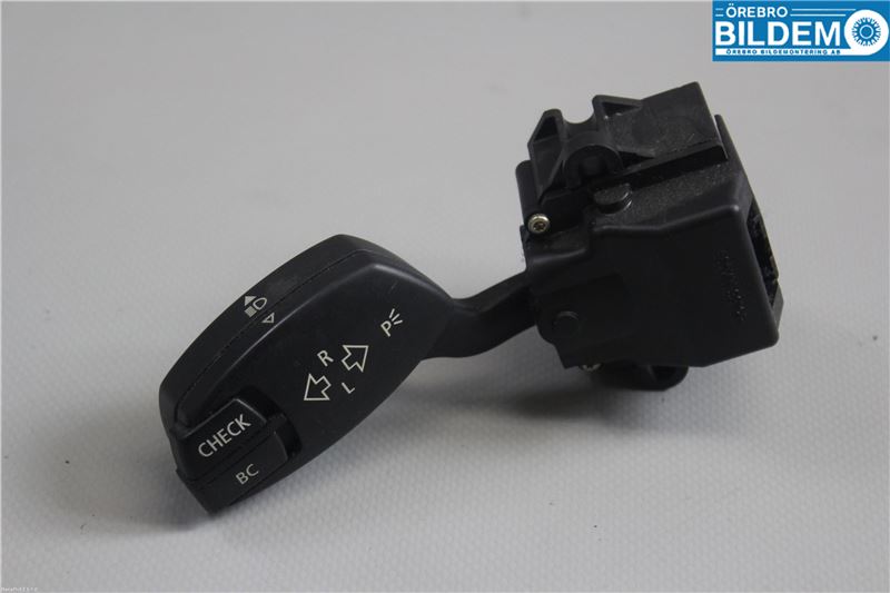 Switch - indicator BMW 5 (E60)