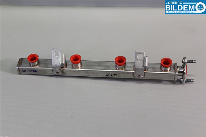 High-pressure rail / injection nozzle pipe KIA RIO III (UB)