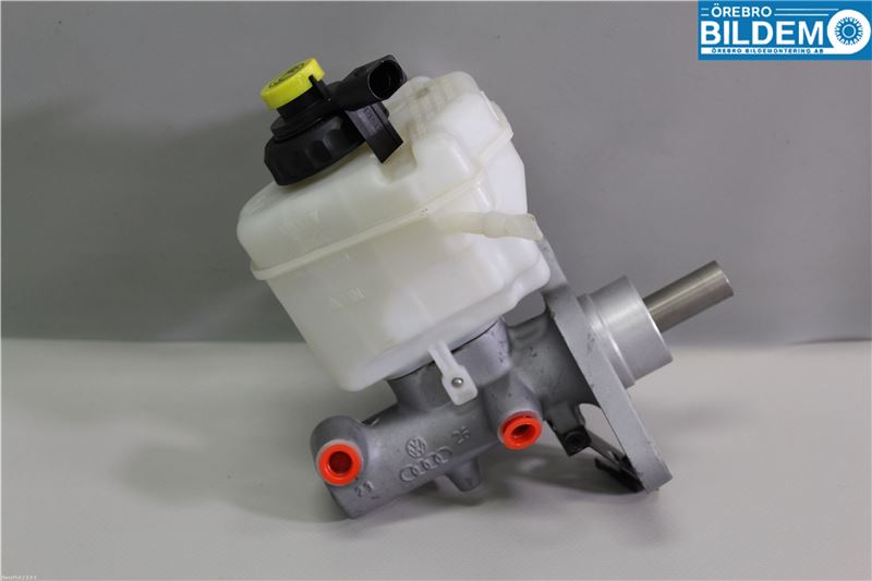 Brake - Master cylinder AUDI Q7 (4LB)