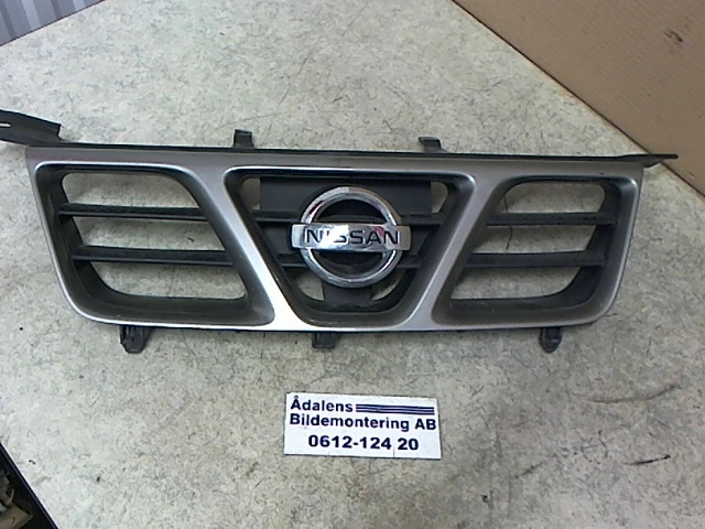 Grill / gitter NISSAN X-TRAIL (T30)