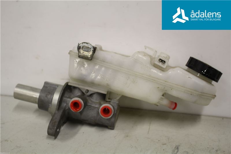 Brake - Master cylinder TOYOTA AVENSIS Estate (_T27_)