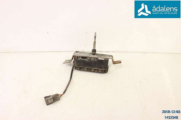 Headlight wiper motor