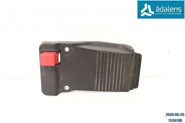 Accubak VOLVO V90 II Cross Country (236)