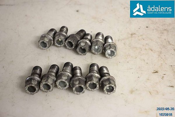accessoires de roues VW CADDY IV Box (SAA, SAH)