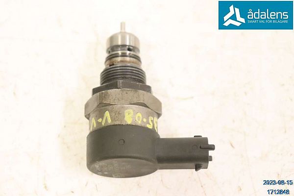 Fuel pressure regulator