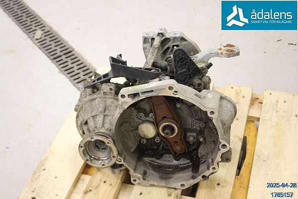 Girkasse manuel VW CADDY III Box (2KA, 2KH, 2CA, 2CH)