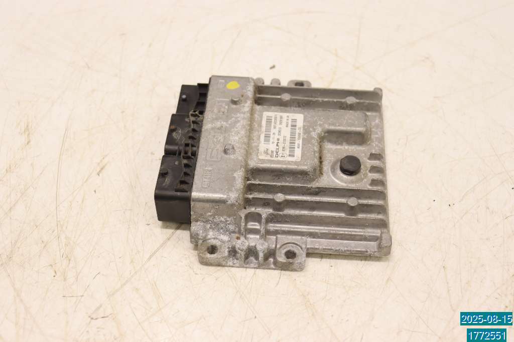 Original FORD Motorsteuergerät-Abdeckung – Für C-MAX, Focus Mk3, Kuga (OE-Nr. 1685732) Original FORD Motorsteuergerät-Abdeckung – Für C-MAX, Focus Mk3, Kuga (OE-Nr. 1685732)