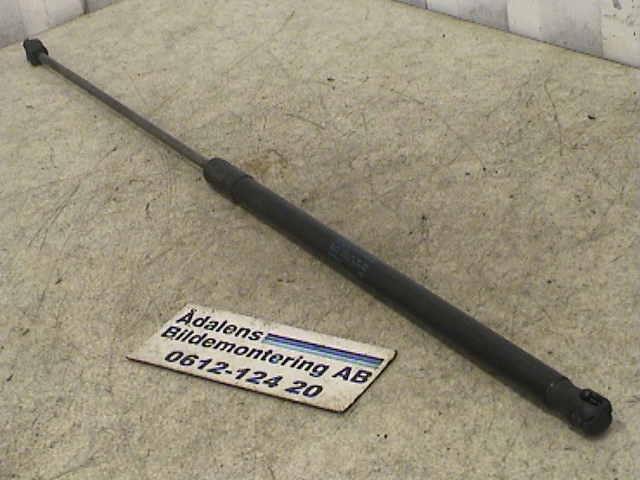 5K0-823-359-D : Bagklapsdæmper og Motorhjelm - dæmper - Autoparts24