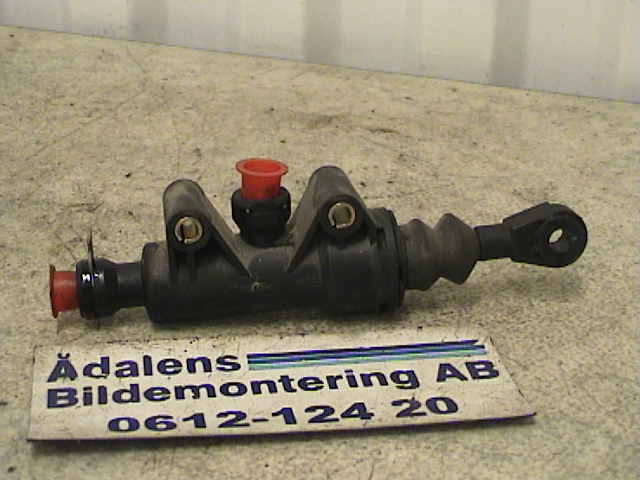 Clutch master cylinder