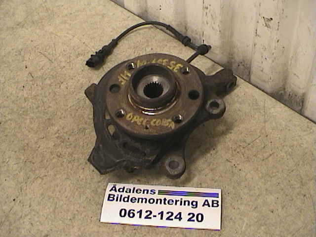 Spindle - front OPEL CORSA C (X01)