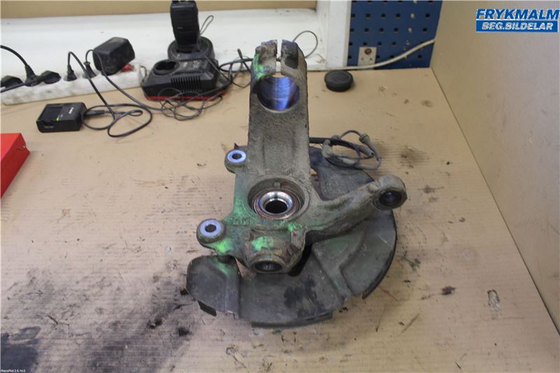 Spindel for LAND ROVER FREELANDER 2 (L359)