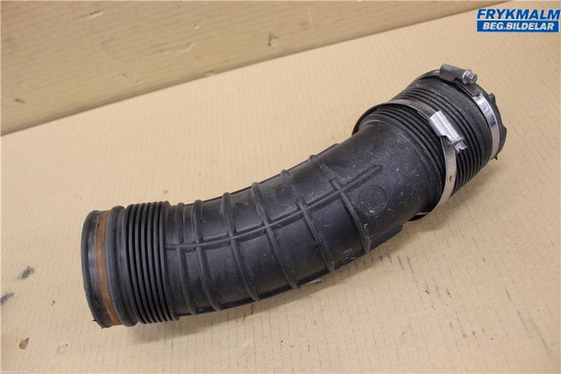 Intercooler Rohr VOLVO V70 III (135)