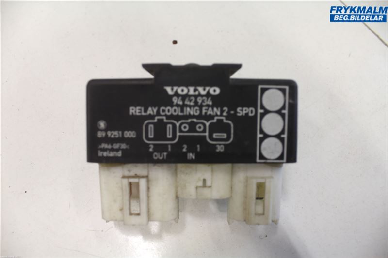 Relay - various VOLVO S70 (874)