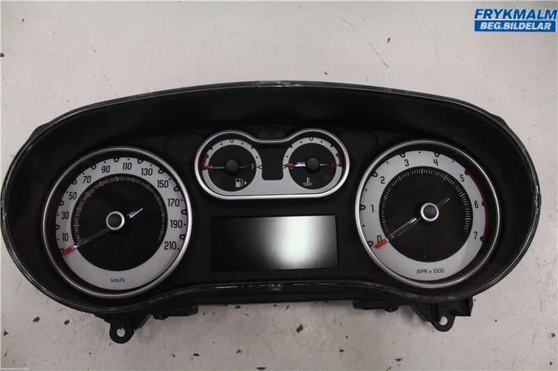 Instrumentbræt FIAT 500L (351_, 352_)