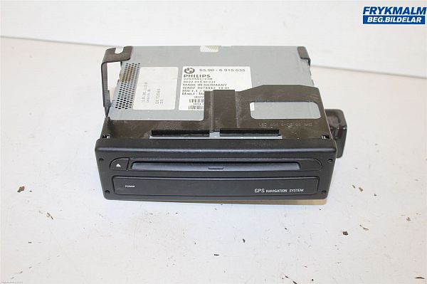 Navigation unit CD/DVD player
