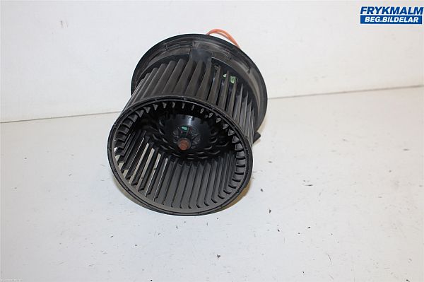 Heater fan RENAULT CLIO IV (BH_)