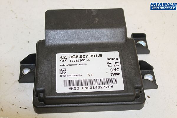 Parkeringsbremsemodul / styrboks (EPB) VW PASSAT Estate (3C5)