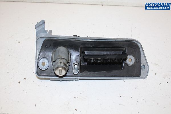 Handle - exterior VW CADDY IV Box (SAA, SAH)