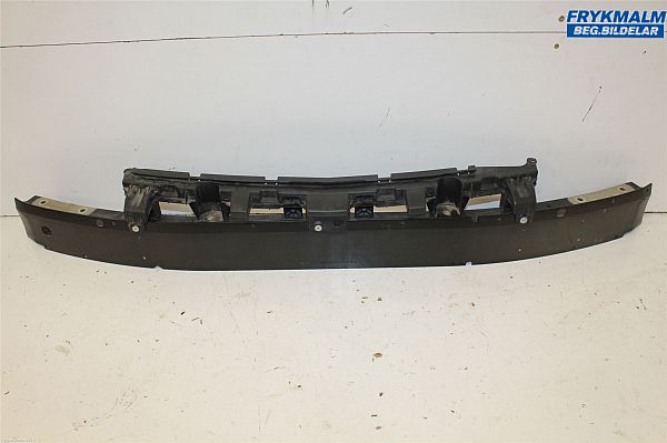 Front bumper - untreated OPEL ASTRA H Estate (A04)