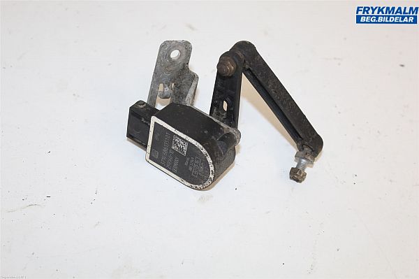 Czujnik poziomowania świateł